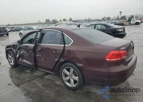 2013 Volkswagen Passat Se from USA, damaged, VIN 1VWBP7A33DC149560